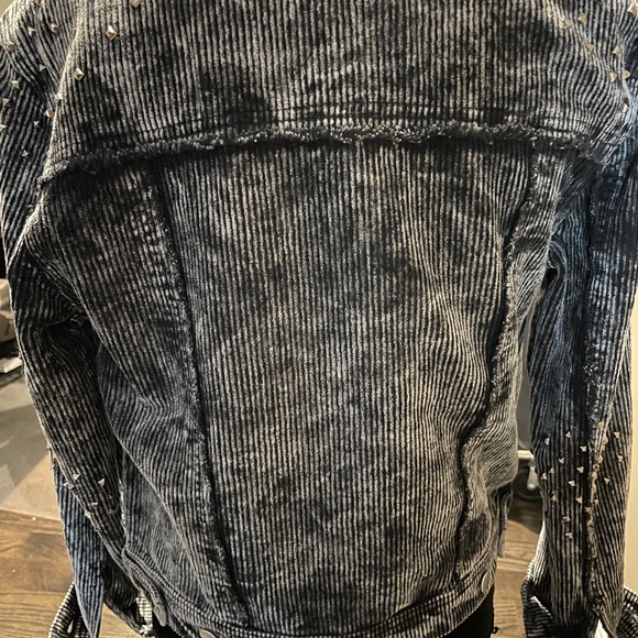 Distressed Gray Corduroy Studded Denim Jacker - A must for Summer! - Picture 8 of 17